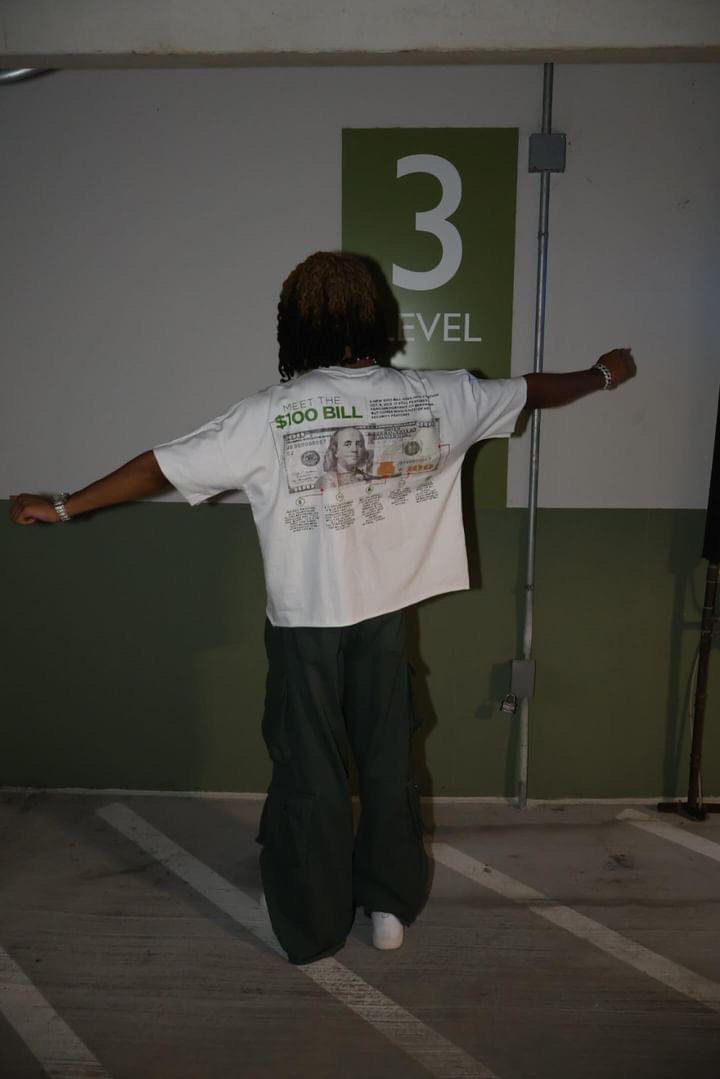 Solouno "Ben Frank" Oversized Tee